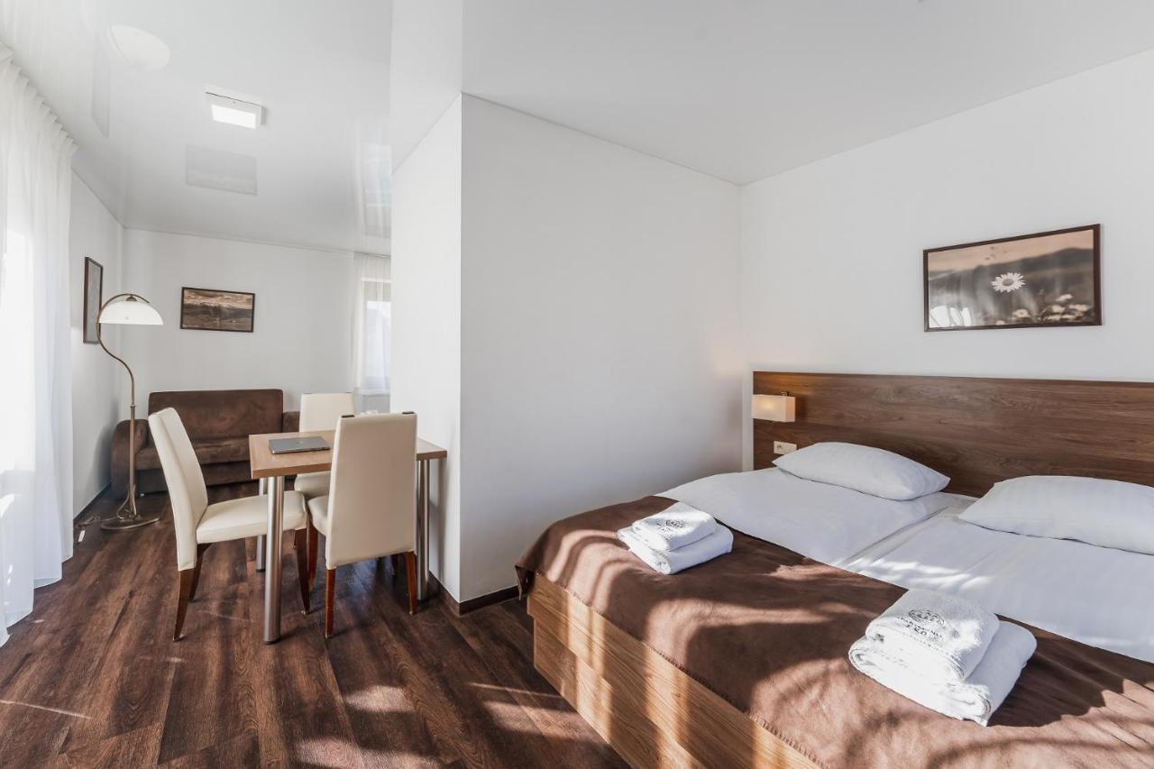 Apartamenty Eko 슈차브니차 외부 사진