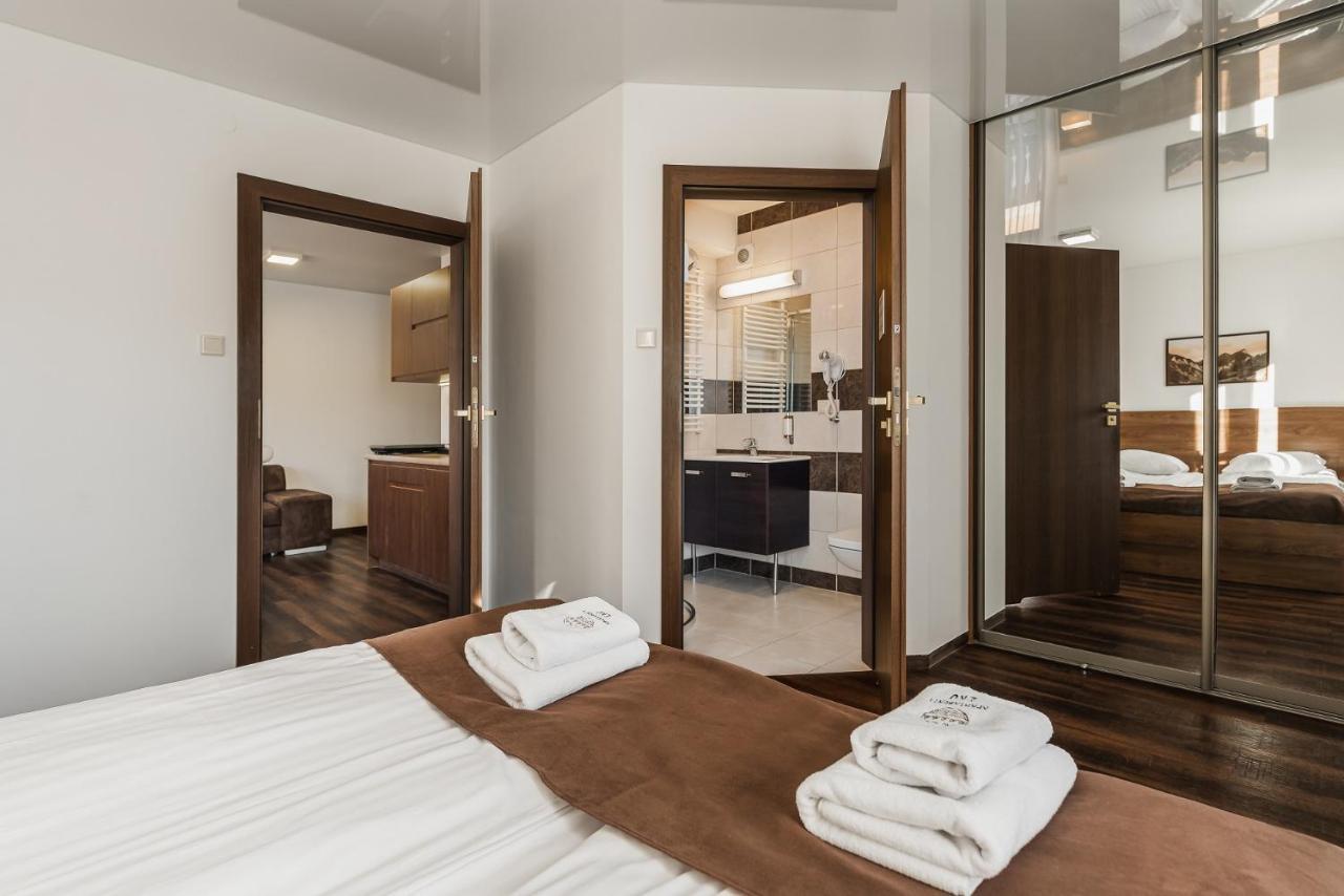 Apartamenty Eko 슈차브니차 외부 사진