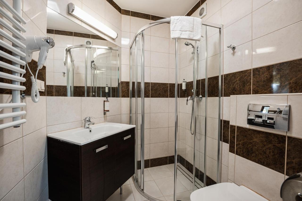 Apartamenty Eko 슈차브니차 외부 사진