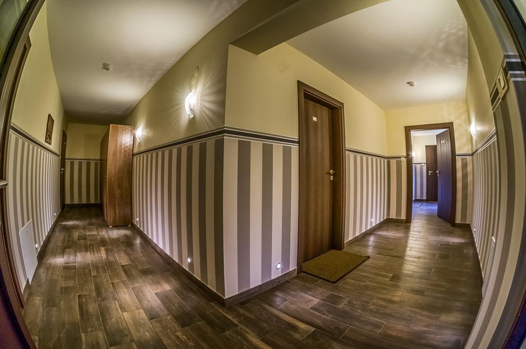 Apartamenty Eko 슈차브니차 외부 사진